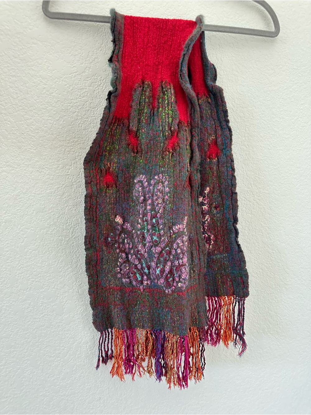 Artisan Felted Wool Embroidered Paisley Scarf Burgundy Red Fringe India Boho